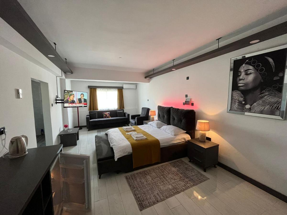 Tiana Boutique Aparthotel Famaguszta Kültér fotó