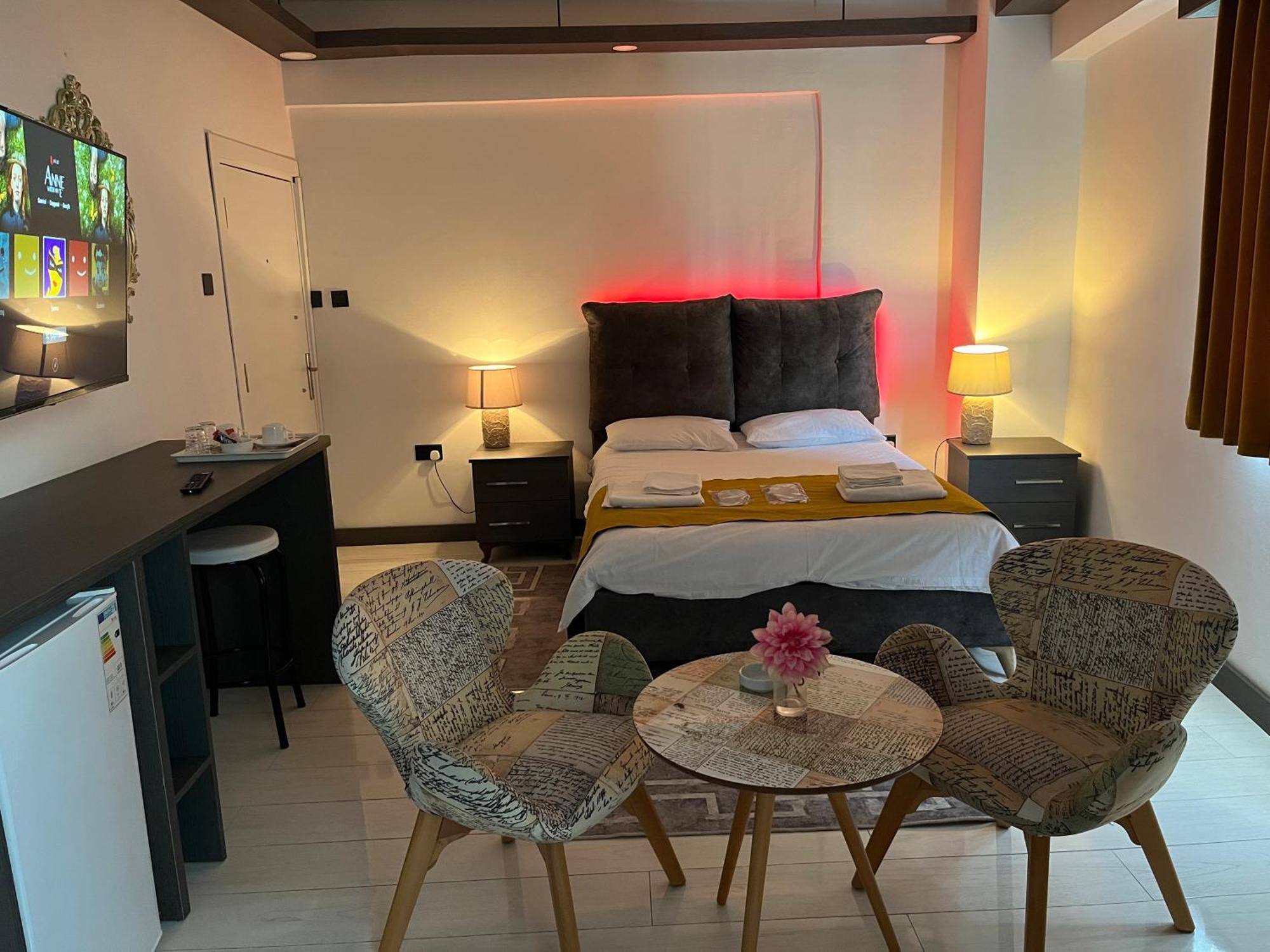Tiana Boutique Aparthotel Famaguszta Kültér fotó