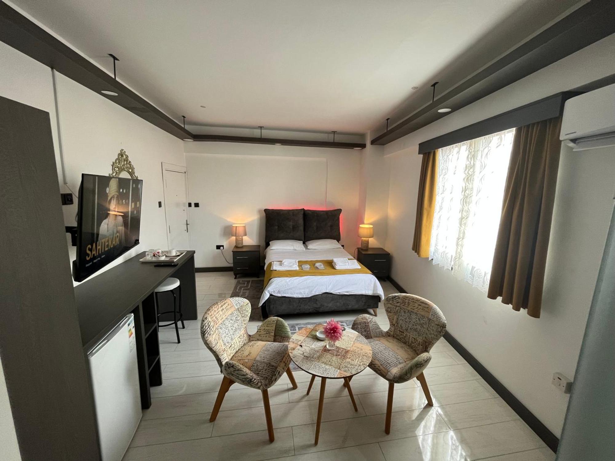 Tiana Boutique Aparthotel Famaguszta Kültér fotó